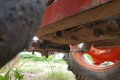 ขาย 365,000 รถไถ KUBOTA M6040 ปี 56 ฝาครอบเครื่องมีบุบ เอกสารเล่มทะเบียนเต็ม อุปกรณ์มีใบดันหน้า และผาน 3  รถอยู่ จ.อุดรธานี โทร&amp;ไอดีไลน์ 0610710295