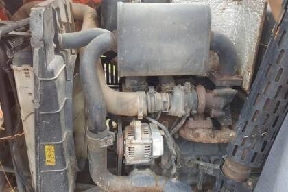 ขาย 365,000 รถไถ KUBOTA M6040 ปี 56 ฝาครอบเครื่องมีบุบ เอกสารเล่มทะเบียนเต็ม อุปกรณ์มีใบดันหน้า และผาน 3  รถอยู่ จ.อุดรธานี โทร&amp;ไอดีไลน์ 0610710295