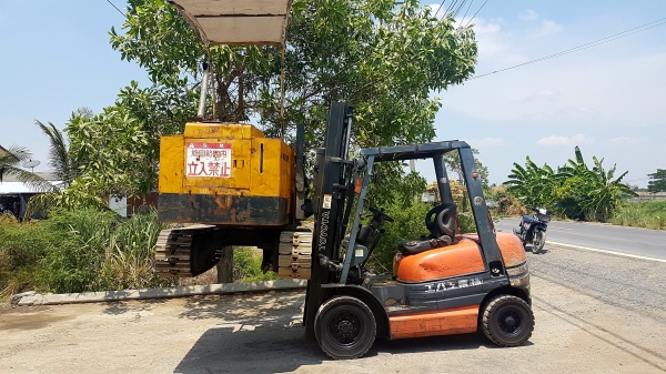 ขายด่วนยกดูจริงๆรถยกTOYOTA 6FG20ยก2ตันงากะดกเสาสูง3เมตรเคื่องตัวใหม่4Yโต้ต้า4สูบเบนซินติดแก็สได้ยางตัน4เส้นรถนอกเพิ่งนำเข้ามายังไม่เคยใช้งานในเมืองไทยเลย ขายด่วนยกดูจริงๆรถยกTOYOTA 6FG20ยก2ตันงากะดกเสาสูง3เมตรเคื่องตัวใหม่4Yโต้ต้า4สูบเบนซินติดแก็สได้ยางตัน4เส้นรถนอกเพิ่งนำเข้ามายังไม่เคยใช้งานในเมืองไทยเลย