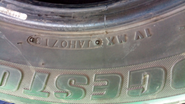 ขายยางมือสอง