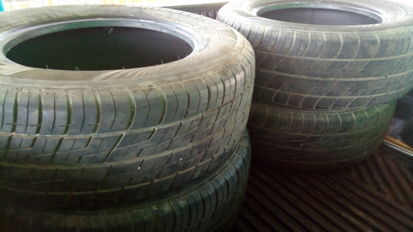 ขายยางมือสอง