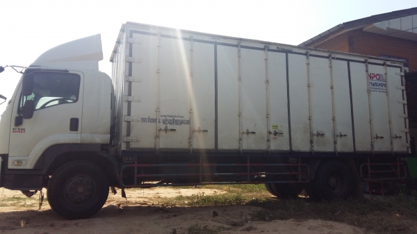 ขาย75000บาท ตู้10บาน ยาว7.30กวาง2.45 สูง2.50 สนใจโทสอบถามได้คับ