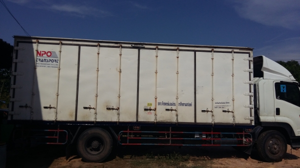 ขาย75000บาท ตู้10บาน ยาว7.30กวาง2.45 สูง2.50 สนใจโทสอบถามได้คับ