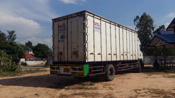 ขาย75000บาท ตู้10บาน ยาว7.30กวาง2.45 สูง2.50 สนใจโทสอบถามได้คับ