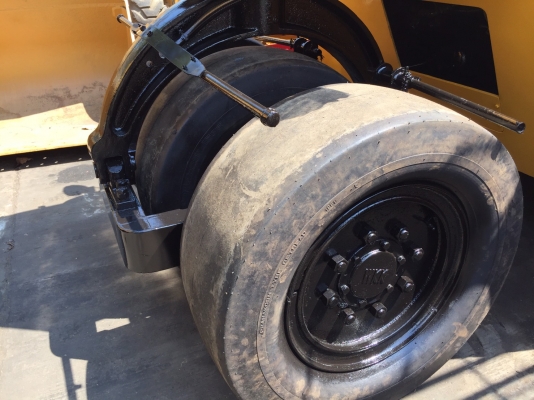 รถบดล้อยาง7ล้อ  WATANABE WP15WE ใช้งานใด้ทุกระบบ เอกสารเล่มทะเบียน