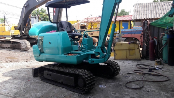 KOMATSU PC20-7 เก่านอก พร้อมใช้งาน