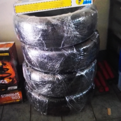 ขายยางสภาพดีมาก ขอบ 18 ขายยางสภาพดีมาก ขอบ 18