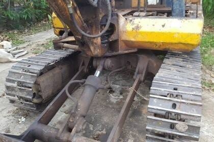 ขาย 195,000 รถแบคโฮเล็ก KOMATSU PC20-5 เครื่องดี ปั้มดี ช่วงล่างแน่น รถใช้งานอยู่ครับ เอกสารใบซื้อขาย  รถอยู่ จ.อุดรธานี  โทร&amp;ไอดีไลน์ 0610710295
