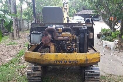 ขาย 195,000 รถแบคโฮเล็ก KOMATSU PC20-5 เครื่องดี ปั้มดี ช่วงล่างแน่น รถใช้งานอยู่ครับ เอกสารใบซื้อขาย  รถอยู่ จ.อุดรธานี  โทร&amp;ไอดีไลน์ 0610710295