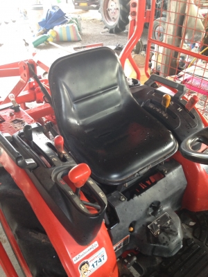ขายรถไถ Kubota b2420