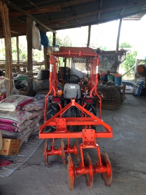 ขายรถไถ Kubota b2420