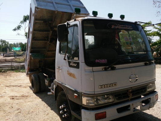 ขายหกล้อดั้มเอฟชี4เจปี40เครื่อง140แรงรถสวยพร้อมใช้0616892888