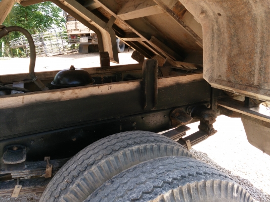 ขายหกล้อดั้มเอฟชี4เจปี40เครื่อง140แรงรถสวยพร้อมใช้0616892888