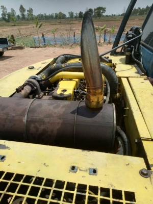 ขายรถขุดแบ็คโค KOBELCO(ไลนแย็ค) SK120-3มาร์คทรีไฟฟ้าเต็ม เก่านอก4ปี ช่วงล่างดี