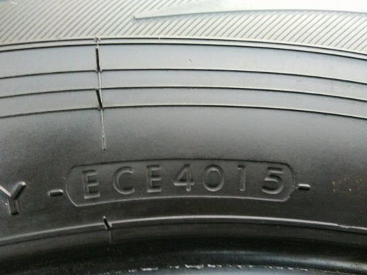 ขายYOKOHAMA 265/65R17 ยางสัปดาห์ที่40ปี15 ดอกยางเต็มไม่แตกลายไม่ร้าวไม่กินข้างไม่มีปะ สวยๆ จำนวน 1 ชุด ขายYOKOHAMA 265/65R17 ยางสัปดาห์ที่40ปี15 ดอกยางเต็มไม่แตกลายไม่ร้าวไม่กินข้างไม่มีปะ สวยๆ จำนวน 1 ชุด