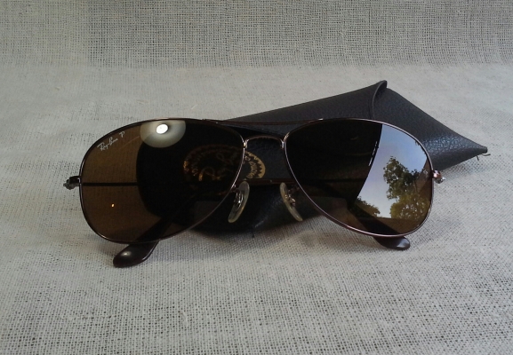 แว่นตา &#039;เดอะะ บิ๊กเนม&#039; ตัวจริง!  อิตาลีตัวแท้!  ใหม่กริ๊บ!  Authentic RAY-BAN handmade in Italy  บิ๊กไซซ์!  ตัวแท้!  จริงใจ - ไม่จิงโจ้!