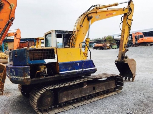 ขาย KOMATSU PC120-3 มีไลนเจาะ