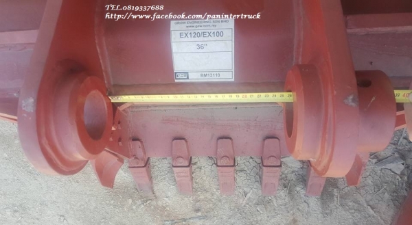 สินค้าใหม่ ประกอบนอกBUCKET บุ๊งกี๋สำหรับรถขุดไซค์ 100,110,120  สลัก 65 มิล/ แบบมีปีกข้าง เสริมบ่าบุ๊งกี๋ / 5 ฟัน / ปากกว้าง: 36 นิ้ว / ราคาเพียง(ใบละ) 33,000 บาท สนใจรีบติดต่อ 0819337688