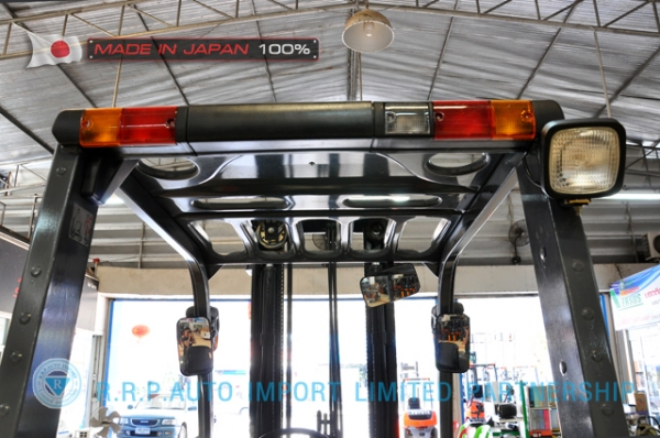 รถโฟล์คลิฟท์พร้อมขาย TOYOTA รุ่น 8FD25-31964 นำเข้าจากประเทศญี่ปุ่น 100\% ไม่เคยใช้งานในไทย