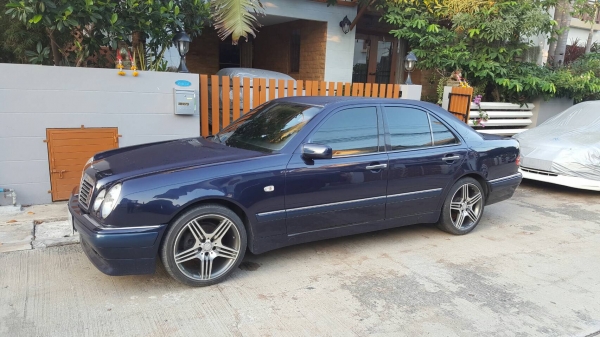 ขาย benz new eye e230 ขาย benz new eye e230