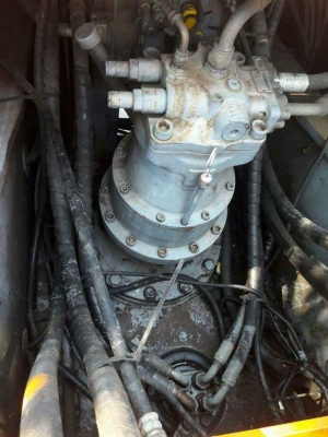 ขายHITACHI  EX200-5E  มาใหม่  เก่าญี่ปุ่นแท้  สภาพสวย    ใช้งานมาแค่  1,XXX  ชั่วโมง  ลองระบบกันได้ทุกวัน  โทร  089-3818694  ดวงนภา