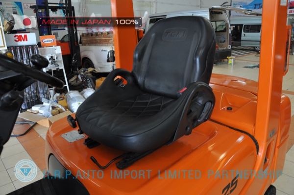 ขายรถโฟล์คลิฟท์มือสอง TCM รุ่น FD25T6H-39E00762 นำเข้าจากประเทศญี่ปุ่น 100\% ไม่เคยใช้งานในประเทศไทย