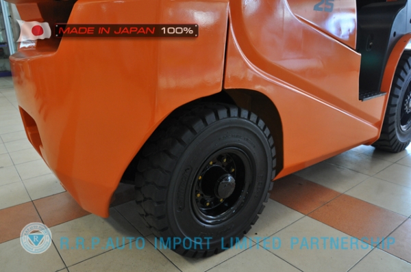 ขายรถโฟล์คลิฟท์มือสอง TCM รุ่น FD25T6H-39E00762 นำเข้าจากประเทศญี่ปุ่น 100\% ไม่เคยใช้งานในประเทศไทย