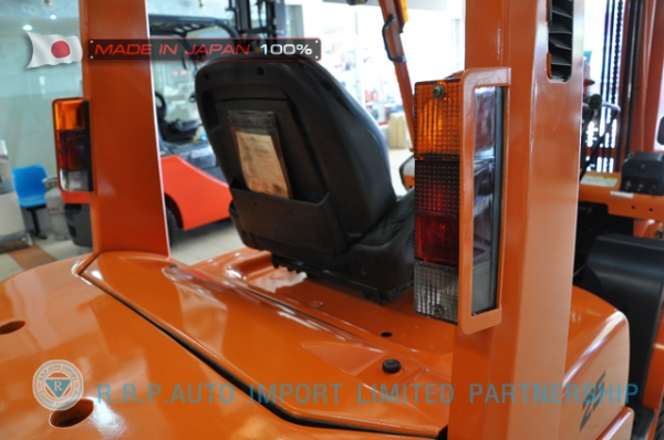 ขายรถโฟล์คลิฟท์มือสอง TCM รุ่น FD25T6H-39E00762 นำเข้าจากประเทศญี่ปุ่น 100\% ไม่เคยใช้งานในประเทศไทย