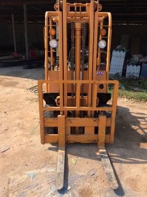 ขายรถโฟร์คลิฟ 1.5ตัน สูง3เมตร เบนซิน แก๊ส ราคา75,000 สนใจโทร 090-8588220คุณนะ 093-3258446คุณบิว เว็บไซต์ส่วนตัว www.narong2truck.com www.truck.in.th/498 ID: narong498 ID: 09332584461 เพจ Facebook ณรงค์ ซื้อขายรถมือสอง กลุ่ม Facebook ณรงค์ ซื้อขายรถมือสอง