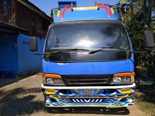 ISUZU NPR66L 355,000 บาท ยาว 4.3 เมตร เครื่อง 4HF1-120 แรง (ฟิตใหม่ เปลียนปอก -แหวน) F หน้า -Fหลัง หัวบาง ยางดี คัสชีสวย พวงมาลัยเพาเวอร์ เอกสารเล่มทะเบียน   รถอยู่ จ.บุรีรัมย์ โทร&amp;ไอดีไลน์  0610710295