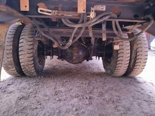 ISUZU NPR66L 355,000 บาท ยาว 4.3 เมตร เครื่อง 4HF1-120 แรง (ฟิตใหม่ เปลียนปอก -แหวน) F หน้า -Fหลัง หัวบาง ยางดี คัสชีสวย พวงมาลัยเพาเวอร์ เอกสารเล่มทะเบียน   รถอยู่ จ.บุรีรัมย์ โทร&amp;ไอดีไลน์  0610710295