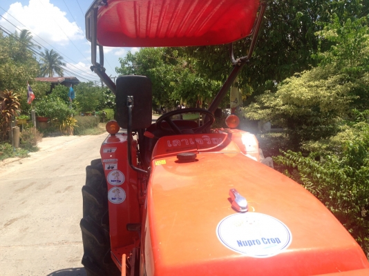 รถไถ 34 แรง เอกสารครบ   อุปกร 2 ชิ้น   ผานหน้ +ผานหลัง    พร้อมใช้ราคาเบา ฯฯฯ  160000  บาท   วันทูคอล 098 668-3479 dtac 094 283-9369 สิทธิ์ คับ