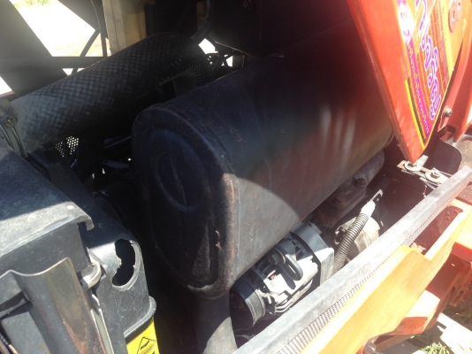 รถไถ 34 แรง เอกสารครบ   อุปกร 2 ชิ้น   ผานหน้ +ผานหลัง    พร้อมใช้ราคาเบา ฯฯฯ  160000  บาท   วันทูคอล 098 668-3479 dtac 094 283-9369 สิทธิ์ คับ