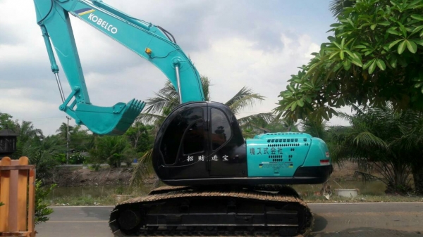 Kobelco 200 mark5 super