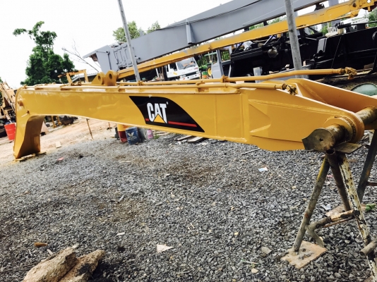 ขาย บูมยาว CAT 320 ยาว18เมตร ขาย บูมยาว CAT 320 ยาว18เมตร