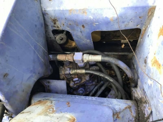 ขาย 395,000 บาท KOMATSU PC75UU-2 (บูมยาวพิเศษ) เครื่องดี ปั้มแรง โช่หนา เอวแน่น เอกสารชื่อขาย   รถอยู่ จ.นครปฐม โทร&amp;ไอดีไลน์ 0610710295