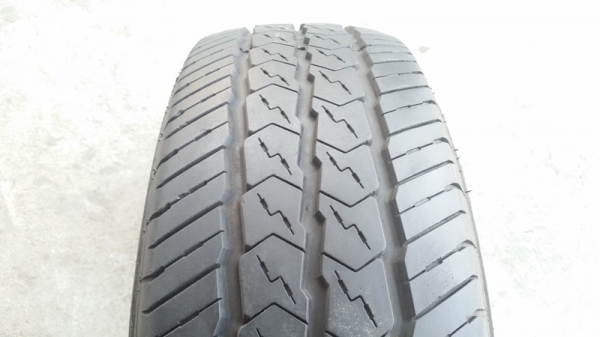 ขายยาง225/70/15 ปี 2611 FIRENZA 4 เส้น ขายยาง225/70/15 ปี 2611 FIRENZA 4 เส้น