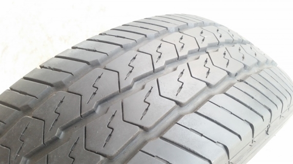 ขายยาง225/70/15 ปี 2611 FIRENZA 4 เส้น ขายยาง225/70/15 ปี 2611 FIRENZA 4 เส้น