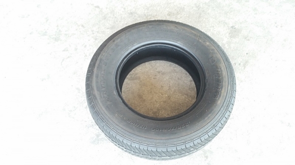 ขายยาง225/70/15 ปี 2611 FIRENZA 4 เส้น ขายยาง225/70/15 ปี 2611 FIRENZA 4 เส้น