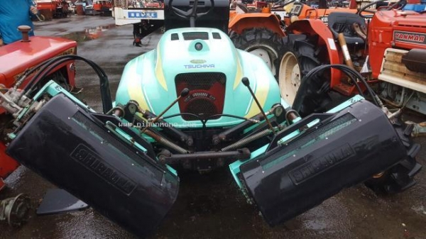 รถตัดหญ้าแบบนั่งขับ TSUCHIYA TM-3-241 ราคาจาก138,000 เหลือ 80,000บาท รหัสสินค้า 50101014  www.nihonmono.com
