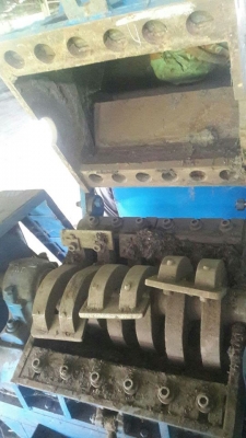 ขายเครื่องสับพลาสติก ขนาดมอเตอร์ 30 แรง ขนาดปากโม่ 27นิ้ว ขายเครื่องสับพลาสติก ขนาดมอเตอร์ 30 แรง ขนาดปากโม่ 27นิ้ว