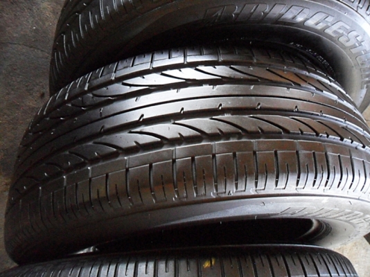 ยาง18กระบะสูง บริดสโตน ญี่ปุ่น 265-60-18ลงพื้นปี15 ดอกเกือบ1เซ็น