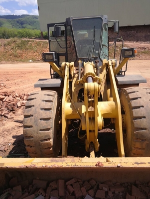 รถตัก KOMATSU WA 470 - 1 สนใจติดต่อ 081 - 6079515