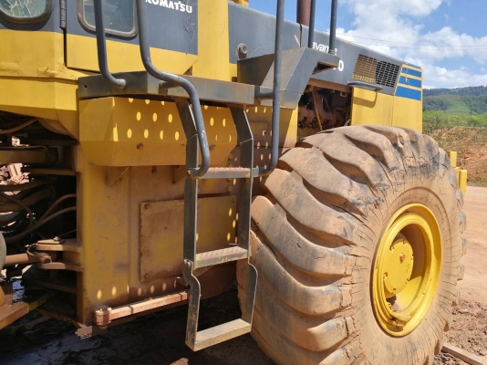 รถตัก KOMATSU WA 470 - 1 สนใจติดต่อ 081 - 6079515
