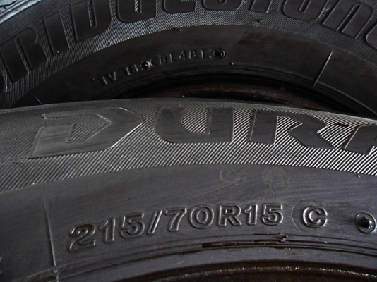 ยางกระบะ15 บริดสโตน 215-70-15ลงพื้นปี14 ดอก7มิล ยางกระบะ15 บริดสโตน 215-70-15ลงพื้นปี14 ดอก7มิล