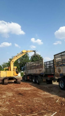 KOMATSU PC100-2