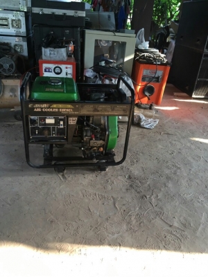 ขายเครื่องปั่นไฟดีเซลขนาด5.5kw.ราคา17000บาทของยุค้อวัง.ยโสธร 0854997911