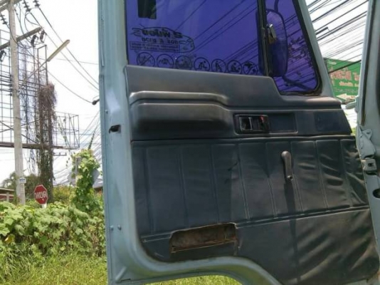 10ล้อดั้มพ์ ISUZU ROCKY 240แรงม้า ห้างแท้ ปี40 เครื่องดี คัทซีสวย ยางเต็ม เล่มพร้อมโอน ราคาต่อรองได้ สนใจติดต่อ 0872976734