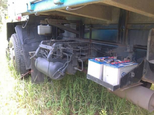 10ล้อดั้มพ์ ISUZU ROCKY 240แรงม้า ห้างแท้ ปี40 เครื่องดี คัทซีสวย ยางเต็ม เล่มพร้อมโอน ราคาต่อรองได้ สนใจติดต่อ 0872976734
