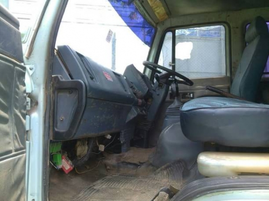 10ล้อดั้มพ์ ISUZU ROCKY 240แรงม้า ห้างแท้ ปี40 เครื่องดี คัทซีสวย ยางเต็ม เล่มพร้อมโอน ราคาต่อรองได้ สนใจติดต่อ 0872976734